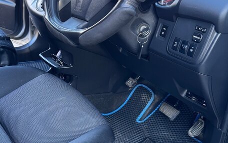 Toyota Wish II, 2014 год, 1 320 000 рублей, 13 фотография