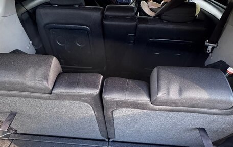 Toyota Wish II, 2014 год, 1 320 000 рублей, 16 фотография