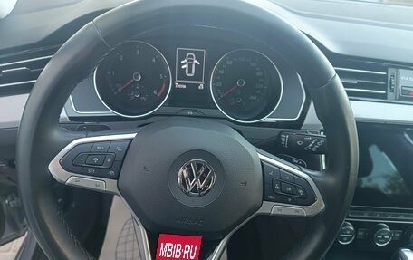 Volkswagen Passat B8 рестайлинг, 2019 год, 1 890 000 рублей, 9 фотография