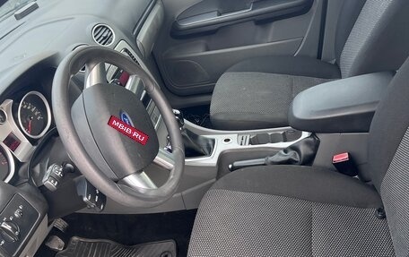 Ford Focus II рестайлинг, 2010 год, 670 000 рублей, 4 фотография