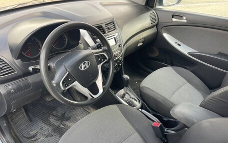 Hyundai Solaris II рестайлинг, 2012 год, 465 000 рублей, 9 фотография