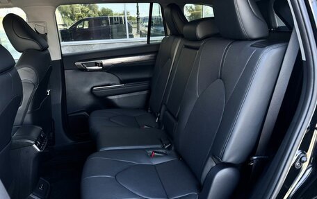 Toyota Highlander, 2026 год, 6 990 000 рублей, 10 фотография