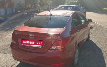 Hyundai Solaris II рестайлинг, 2015 год, 825 000 рублей, 5 фотография