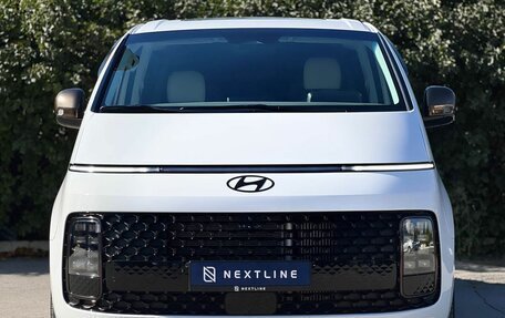 Hyundai Staria, 2025 год, 8 990 000 рублей, 4 фотография