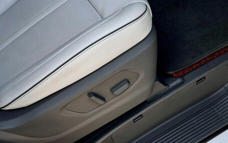 Hyundai Staria, 2025 год, 8 990 000 рублей, 29 фотография