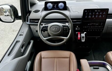 Hyundai Staria, 2025 год, 8 990 000 рублей, 12 фотография
