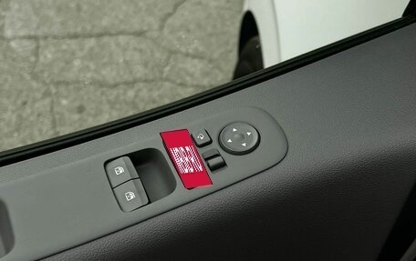 Hyundai Staria, 2025 год, 8 990 000 рублей, 29 фотография