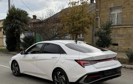 Hyundai Elantra, 2024 год, 1 730 000 рублей, 8 фотография