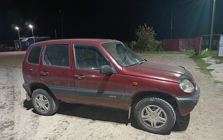 Chevrolet Niva I рестайлинг, 2005 год, 240 000 рублей, 3 фотография