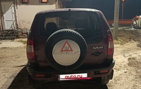 Chevrolet Niva I рестайлинг, 2005 год, 240 000 рублей, 5 фотография