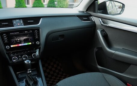 Skoda Octavia, 2018 год, 1 675 000 рублей, 31 фотография