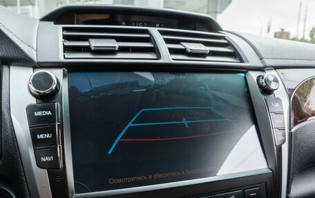 Toyota Camry, 2017 год, 1 990 000 рублей, 16 фотография
