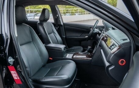 Toyota Camry, 2017 год, 1 990 000 рублей, 8 фотография