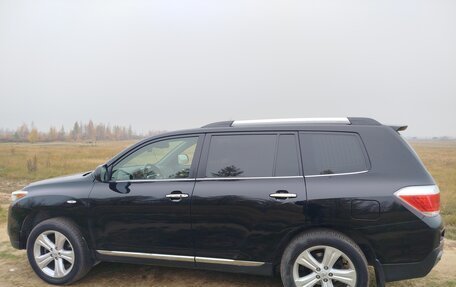 Toyota Highlander III, 2013 год, 2 450 000 рублей, 8 фотография