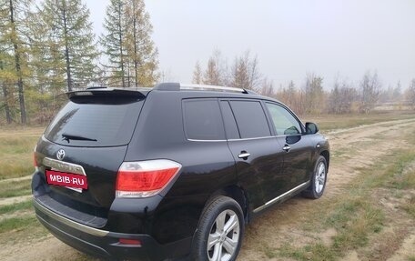 Toyota Highlander III, 2013 год, 2 450 000 рублей, 5 фотография