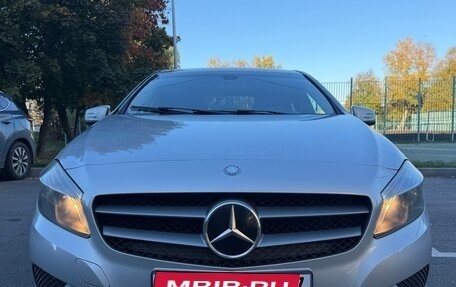 Mercedes-Benz A-Класс, 2015 год, 1 390 000 рублей, 2 фотография