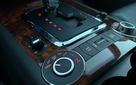 Volkswagen Touareg III, 2008 год, 1 490 000 рублей, 20 фотография