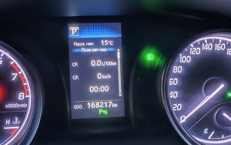 Toyota Camry, 2019 год, 2 300 000 рублей, 11 фотография