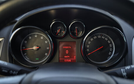 Opel Astra J, 2011 год, 649 777 рублей, 14 фотография