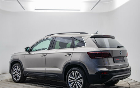 Volkswagen Taos, 2022 год, 2 680 000 рублей, 7 фотография