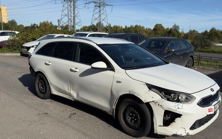 KIA cee'd III, 2019 год, 750 000 рублей, 2 фотография