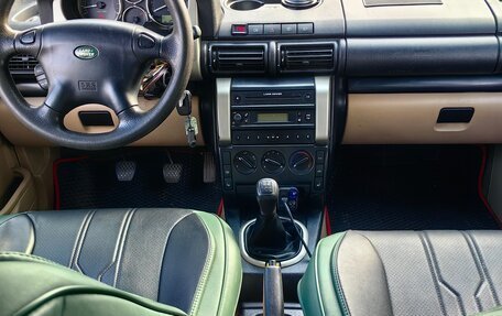 Land Rover Freelander II рестайлинг 2, 2005 год, 650 000 рублей, 24 фотография
