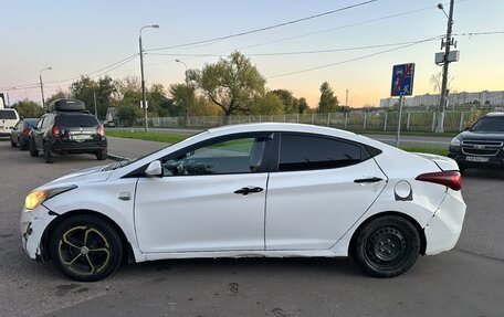 Hyundai Elantra V, 2015 год, 630 000 рублей, 2 фотография