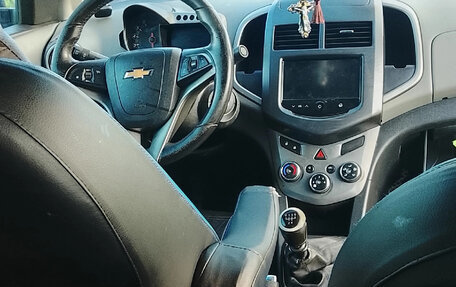 Chevrolet Aveo III, 2013 год, 25 фотография