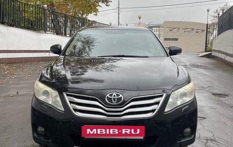 Toyota Camry, 2011 год, 1 199 999 рублей, 2 фотография