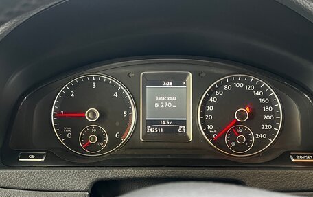 Volkswagen Multivan T5, 2012 год, 2 470 000 рублей, 11 фотография