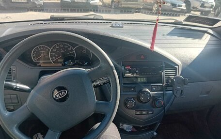 KIA Carens I (RS), 2006 год, 419 999 рублей, 4 фотография