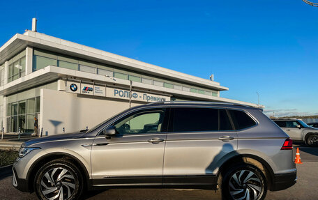 Volkswagen Tiguan II, 2023 год, 3 299 000 рублей, 8 фотография