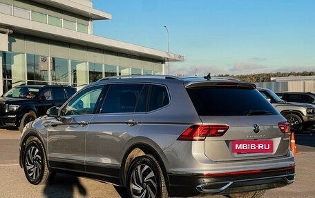 Volkswagen Tiguan II, 2023 год, 3 299 000 рублей, 7 фотография