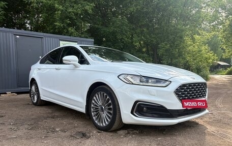 Ford Mondeo V, 2016 год, 1 550 000 рублей, 2 фотография