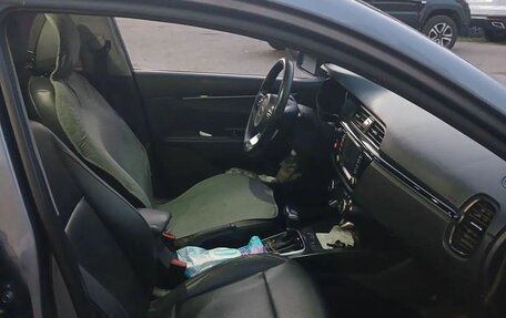 KIA Rio IV, 2019 год, 1 550 000 рублей, 10 фотография