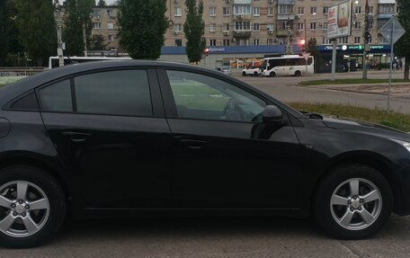 Chevrolet Cruze II, 2012 год, 850 000 рублей, 2 фотография