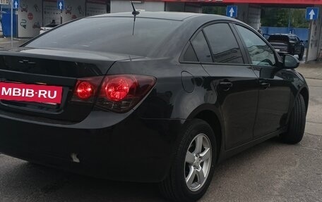 Chevrolet Cruze II, 2012 год, 850 000 рублей, 3 фотография