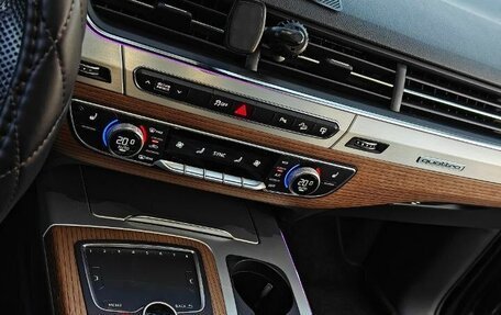 Audi Q7, 2015 год, 3 650 000 рублей, 8 фотография