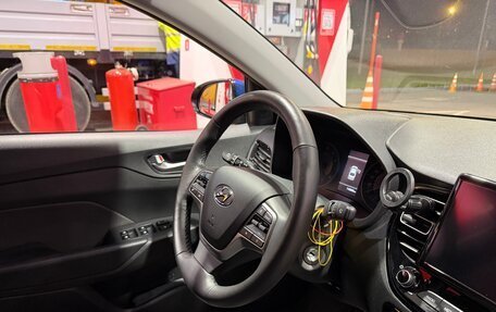 Hyundai Solaris II рестайлинг, 2022 год, 1 700 000 рублей, 14 фотография