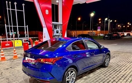 Hyundai Solaris II рестайлинг, 2022 год, 1 700 000 рублей, 6 фотография