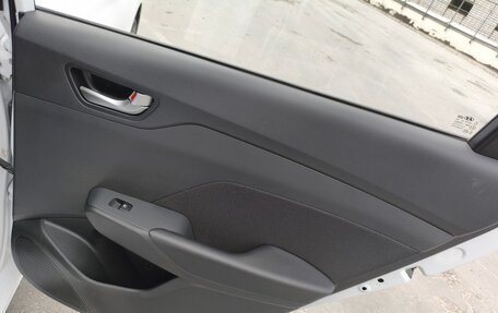 Hyundai Solaris II рестайлинг, 2022 год, 1 450 000 рублей, 22 фотография