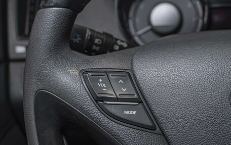 Hyundai Sonata VI, 2011 год, 950 000 рублей, 18 фотография