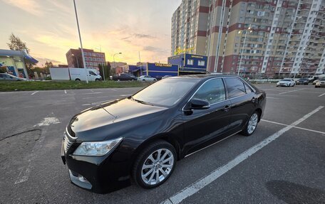 Toyota Camry, 2014 год, 1 280 000 рублей, 2 фотография