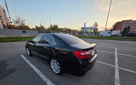 Toyota Camry, 2014 год, 1 280 000 рублей, 4 фотография