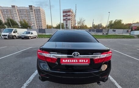 Toyota Camry, 2014 год, 1 280 000 рублей, 5 фотография