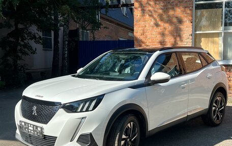Peugeot 2008 II, 2022 год, 2 500 000 рублей, 1 фотография