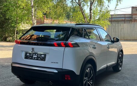 Peugeot 2008 II, 2022 год, 2 500 000 рублей, 2 фотография