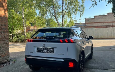 Peugeot 2008 II, 2022 год, 2 500 000 рублей, 13 фотография
