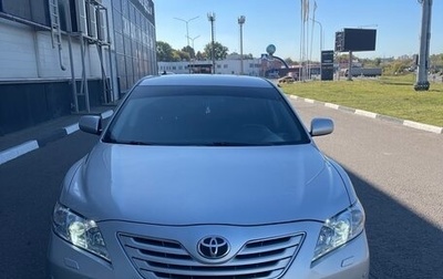 Toyota Camry, 2008 год, 1 100 000 рублей, 1 фотография