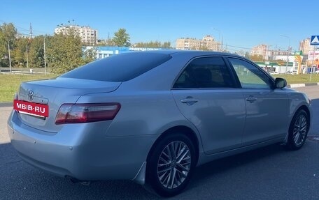 Toyota Camry, 2008 год, 1 100 000 рублей, 4 фотография